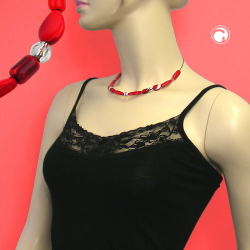 Wire chain with red-flamed glass beads 42cm