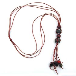 Kette 2x Walze 18x12mm altmessingfarbig Kunststoff Kordel rot 90cm