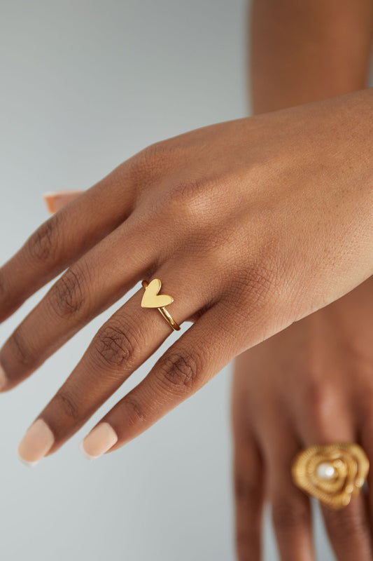 Klassischer Liebesring – Goldfarbe - Goldfarbefarbe