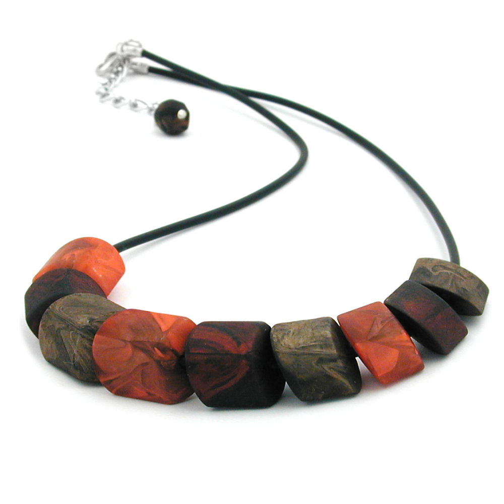 Keðja 20x15mm skásett perla úr plasti, brúnlitað, gegnheilt gúmmí, svart, 45cm
