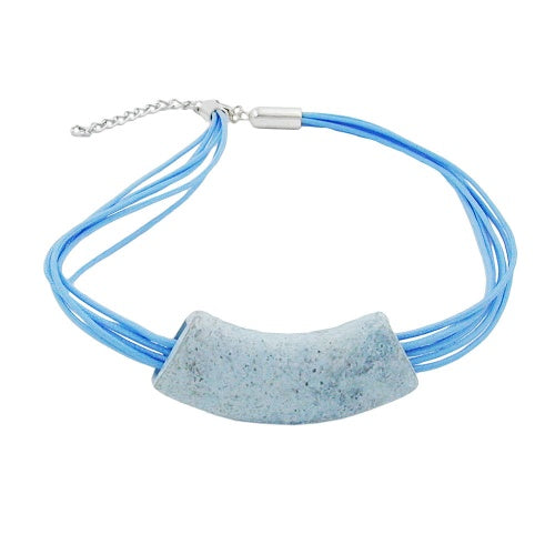 Keðja 54x19mm hengiskraut úr röri, flatt, sveigð, blá, flekkótt, matt plast, 45cm