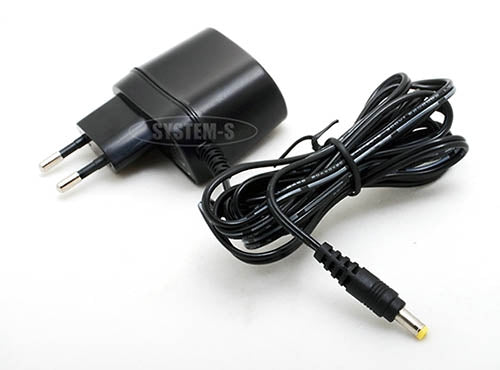 SYSTEM-S 230V Netzteil für Palm Palmone Tungsten E / Zire 31 / 72 / Archos Arnova 10d G3