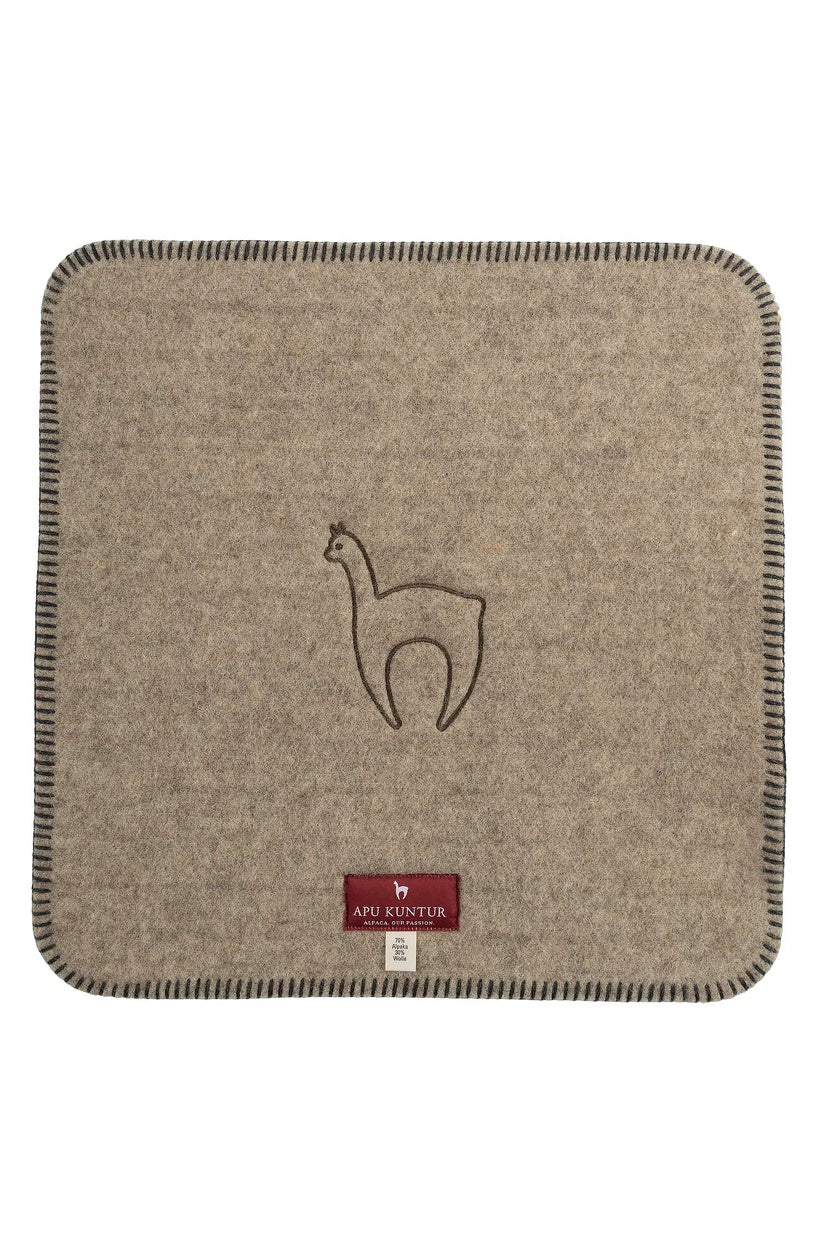Apu Kuntur - Alpaca Seat Cushion - Brown - 40x40cm - 70% Alpaca 30% Wool