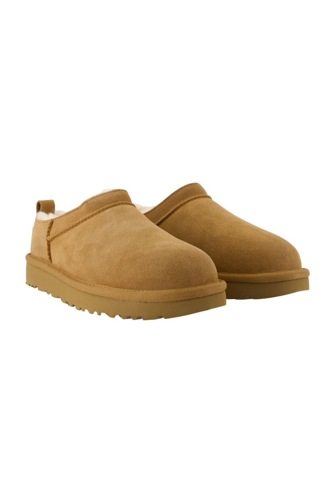 Klassische Micro Stiefeletten - UGG - Leder - Braun