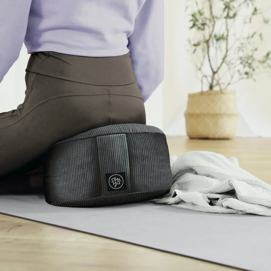 Hönnunarjógapúði - granítsnúra