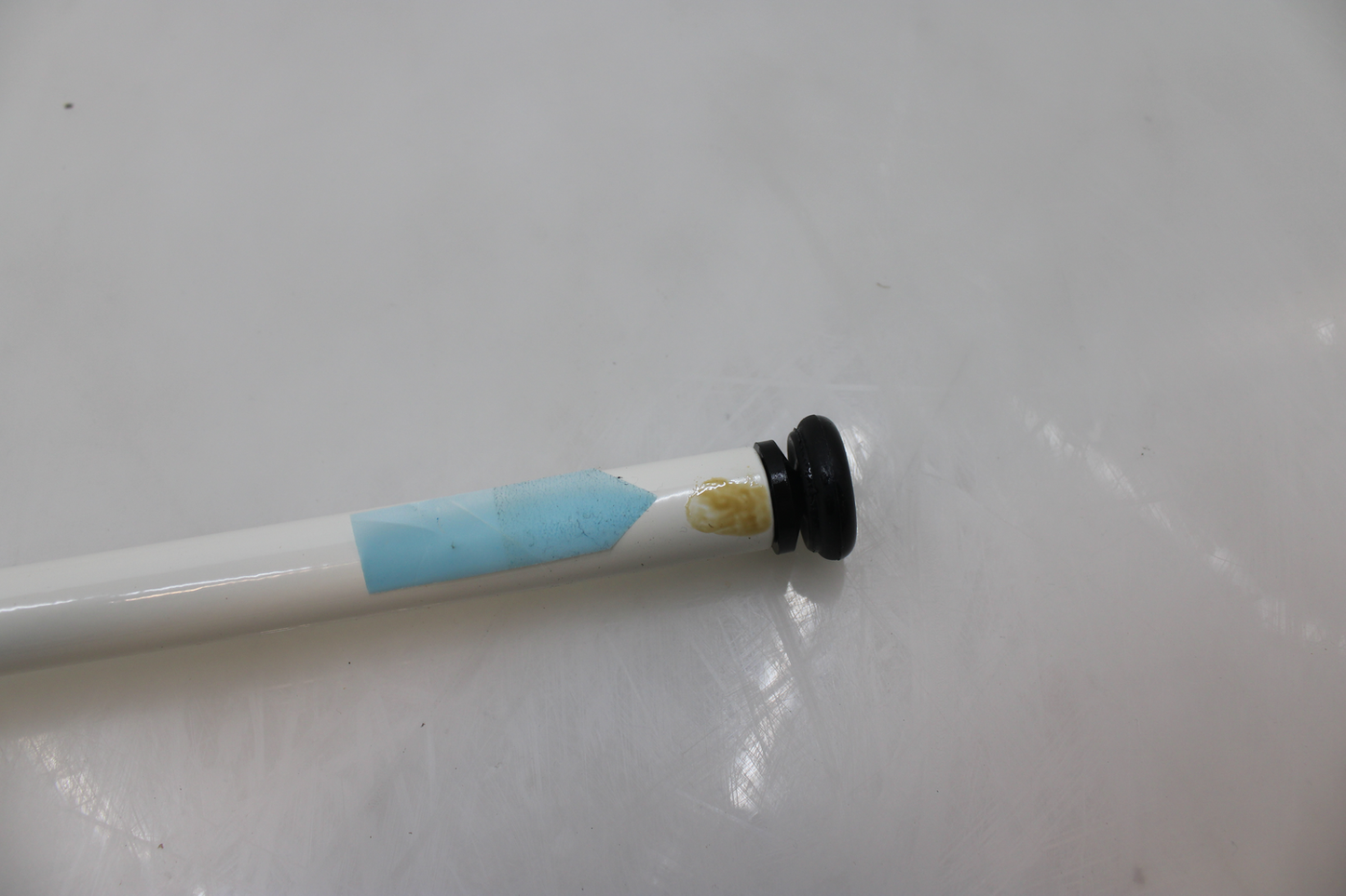 B-flokks barstóll frá Hay Cornet, 75 cm, með varagrind. Sjá texta.