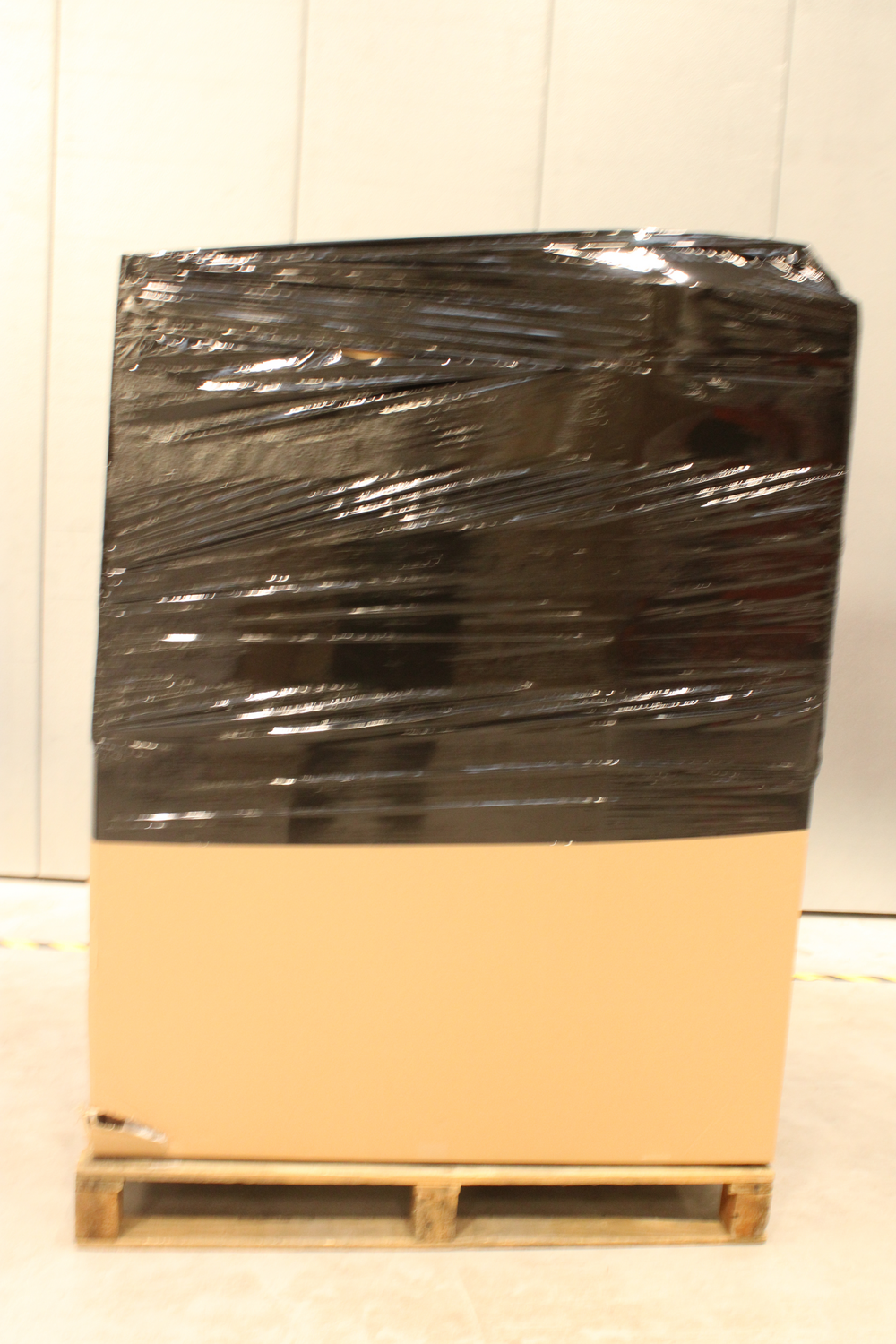 B-lager, blandaðar skil, kynningarvörur, heimilistæki, Springlane, Reely, Fatboy 43x