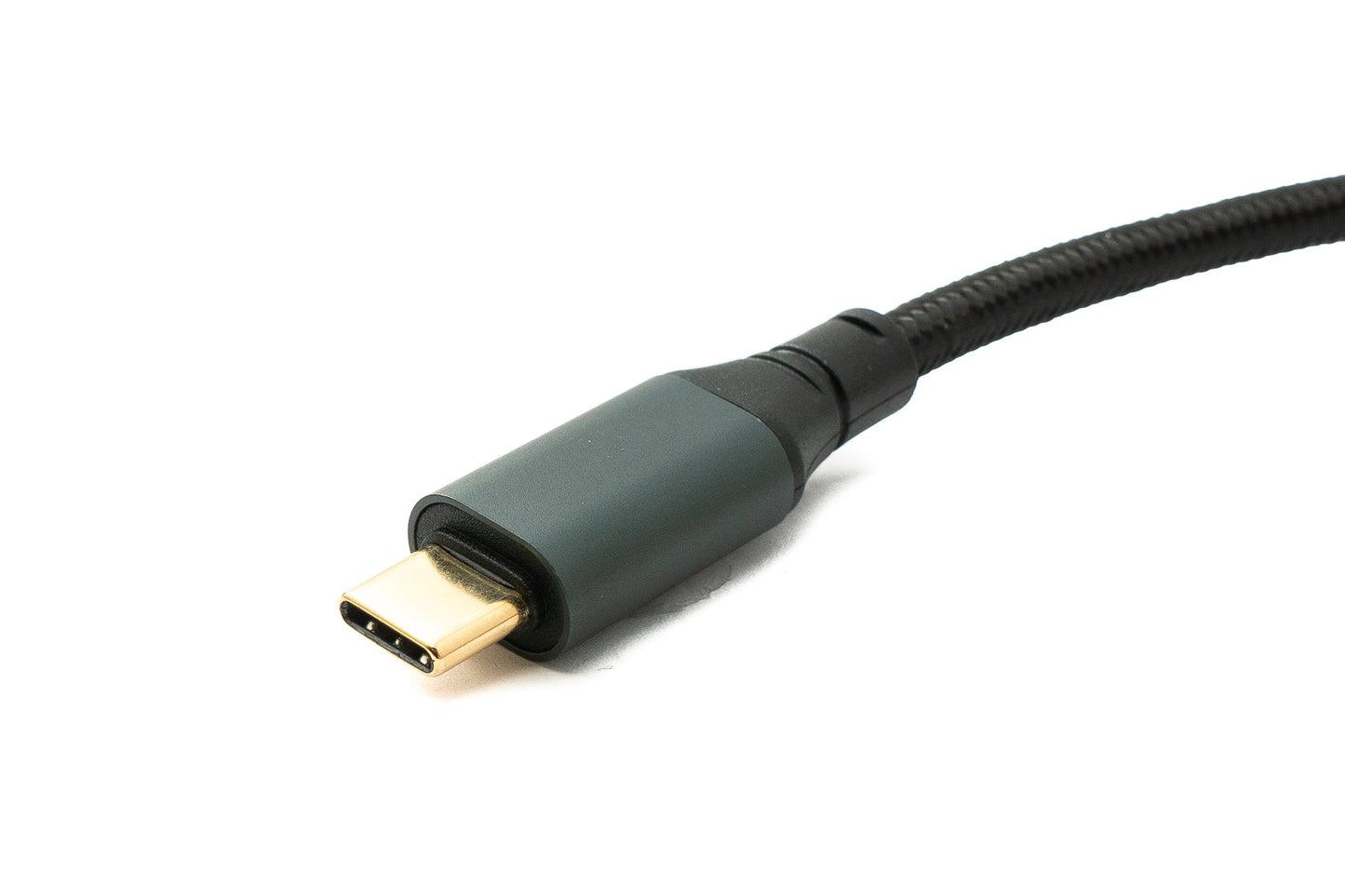 SYSTEM-S USB 3.2 Gen 2 8K 50 cm Kabel Typ C Stecker zu Stecker geflochten 20 Gbit/s 100 W kompatibel für iPhone 15