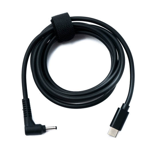 SYSTEM-S DC 12V snúra 150 cm 3.0 x 1.1 tengi í USB 3.1 Tegund C tengi, horntengi