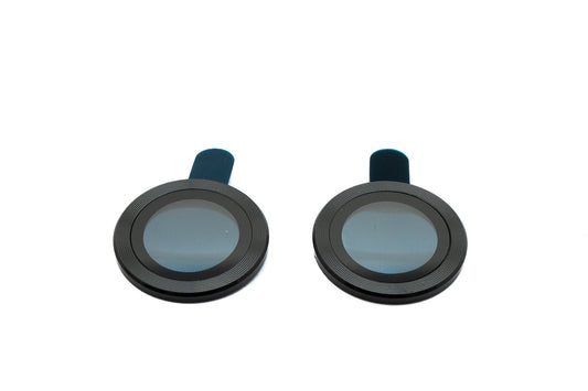 SYSTEM-S Myndavélarhlíf úr gleri og málmi fyrir iPhone 13 + Mini, svört