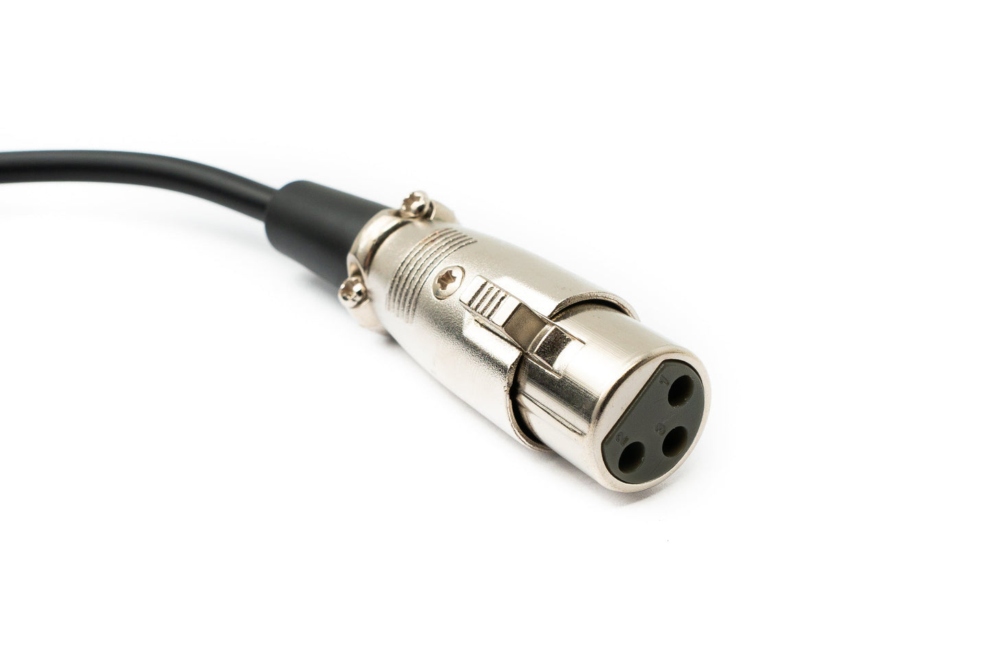 SYSTEM-S Hljóðsnúra 150 cm XLR 3 pinna tengi í DIN 5 pinna tengi í svörtu