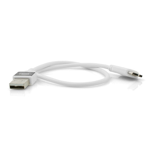 System-S 30 cm hraðhleðslusnúra með ör-USB 3.0 fyrir tvöfalt hraðari hleðslu. Tvöföld hleðsla, tvöfalt hraðari hleðsluhraði, 2x hraðari, í hvítu.