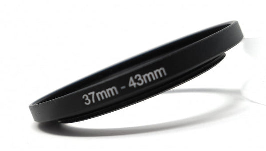 SYSTEM-S linsu millistykki 37 mm skrúfgangur í 43 mm uppstigshring í svörtu fyrir síur