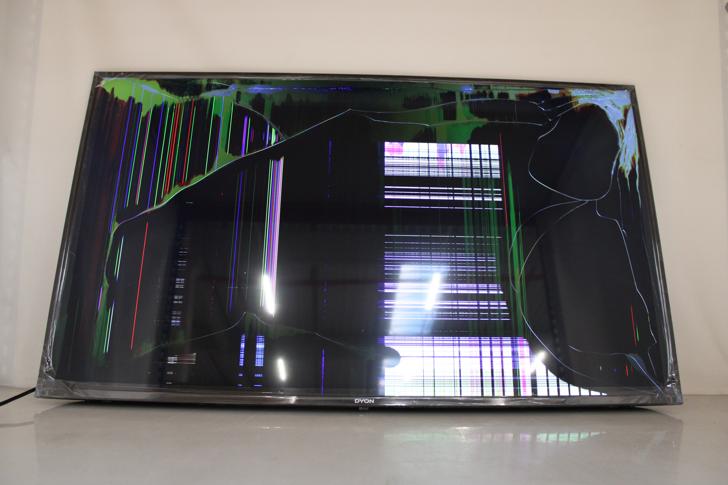 Dyon iGoo-TV 50U LED-sjónvarp Snjallsjónvarp 127 cm (50 tommur) Orkunýtniflokkur F GALLIÐ