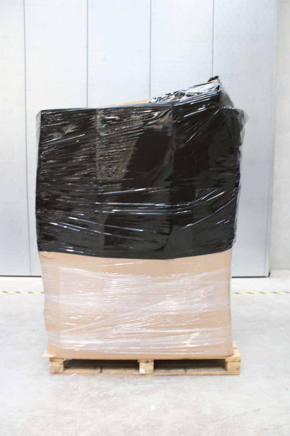 B-lager BLÖNDUÐ HÖNNUNARVÖRA AFGANGUR SKILAR Hay String Muuto Alessi HKliving 110x