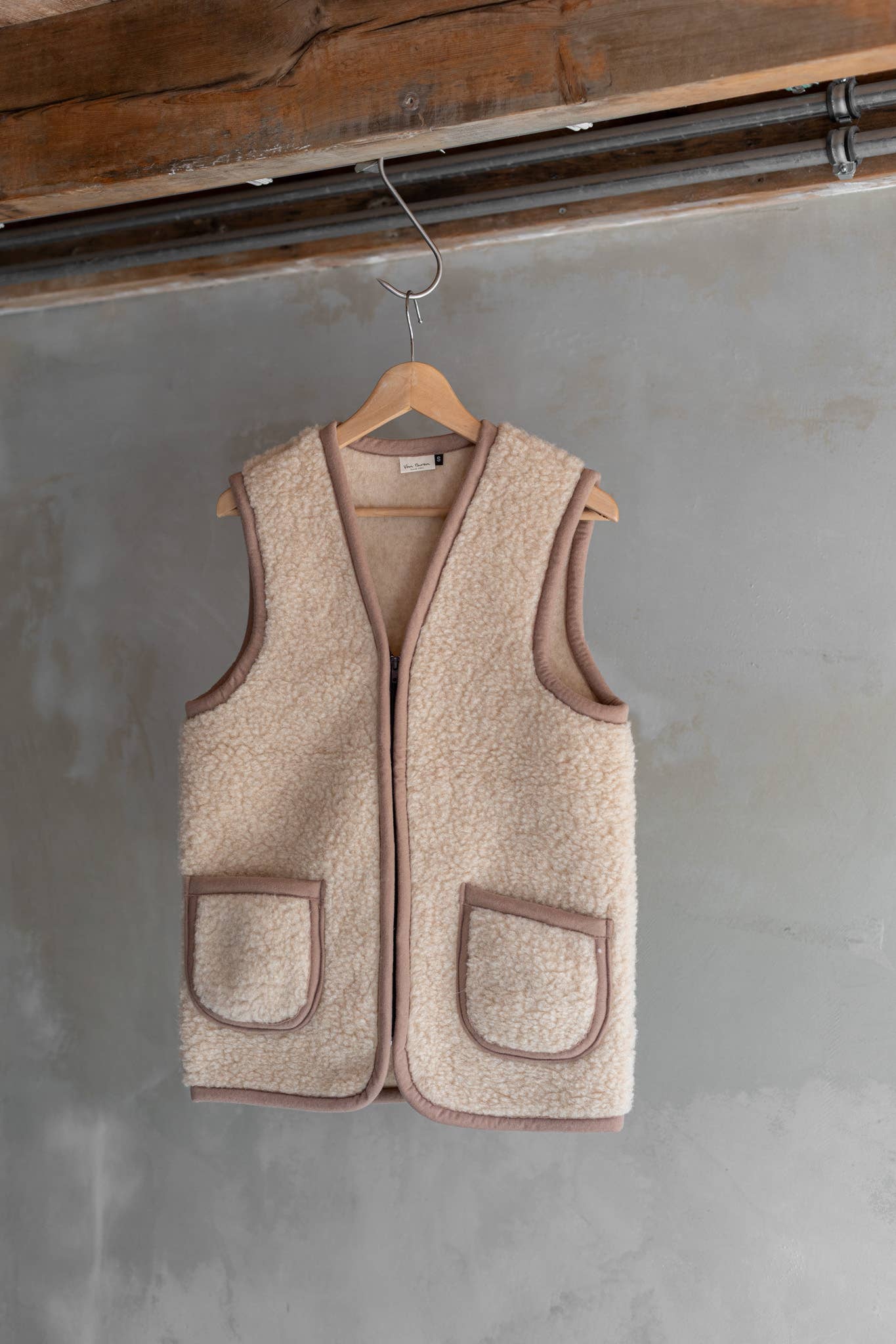 Schafswollweste - Bodywarmer - Taru Camel -