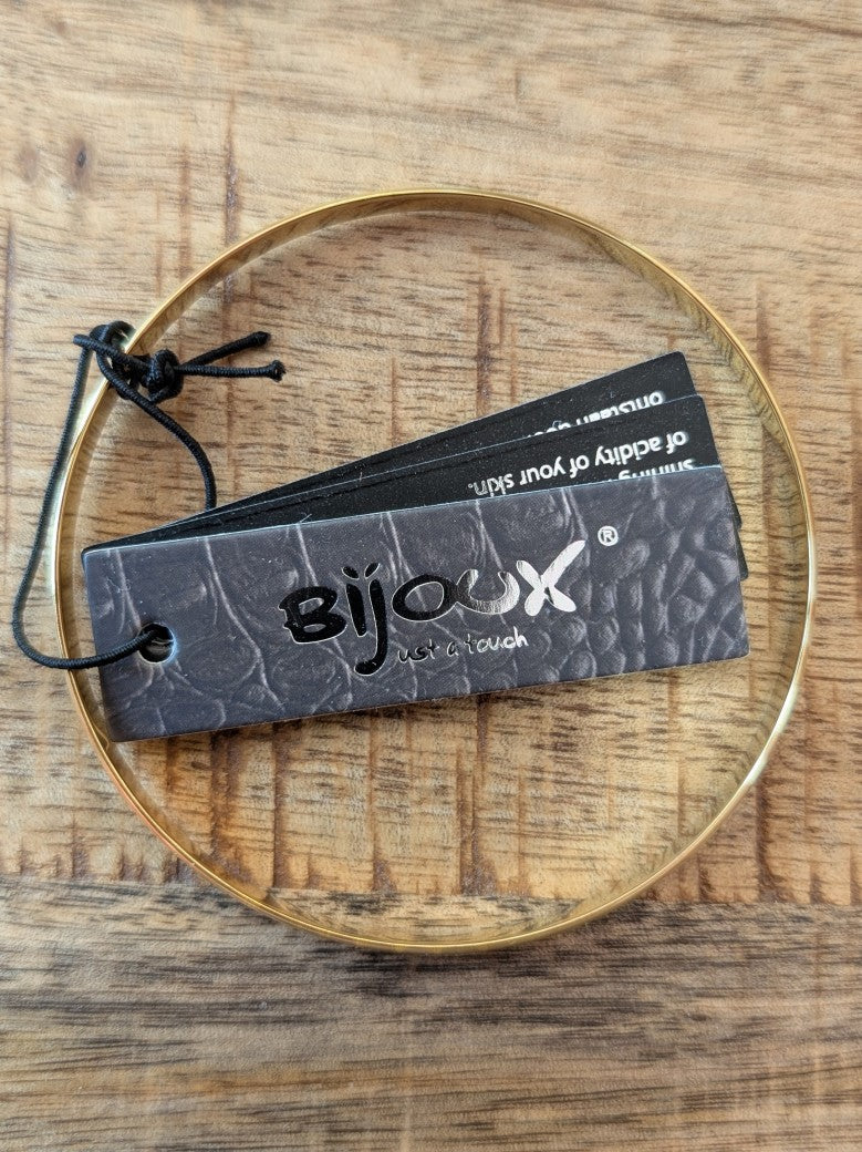 Gold stainless steel bangle - by Bijoux 8113340