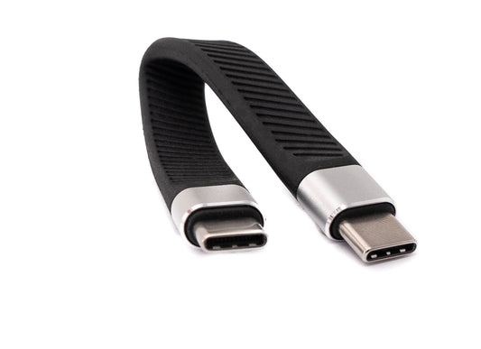 SYSTEM-S USB 3.1 Gen 2 100W snúra 13,5 cm Type C karlkyns í karlkyns flatur í svörtu