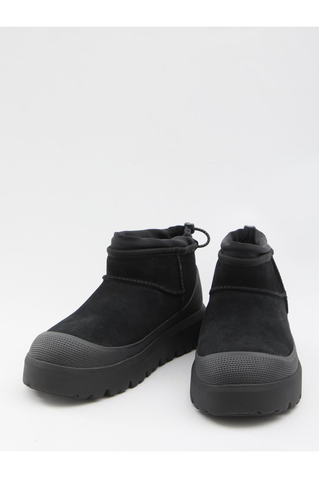 Classic Ultra Mini Weather Hybrid Ugg