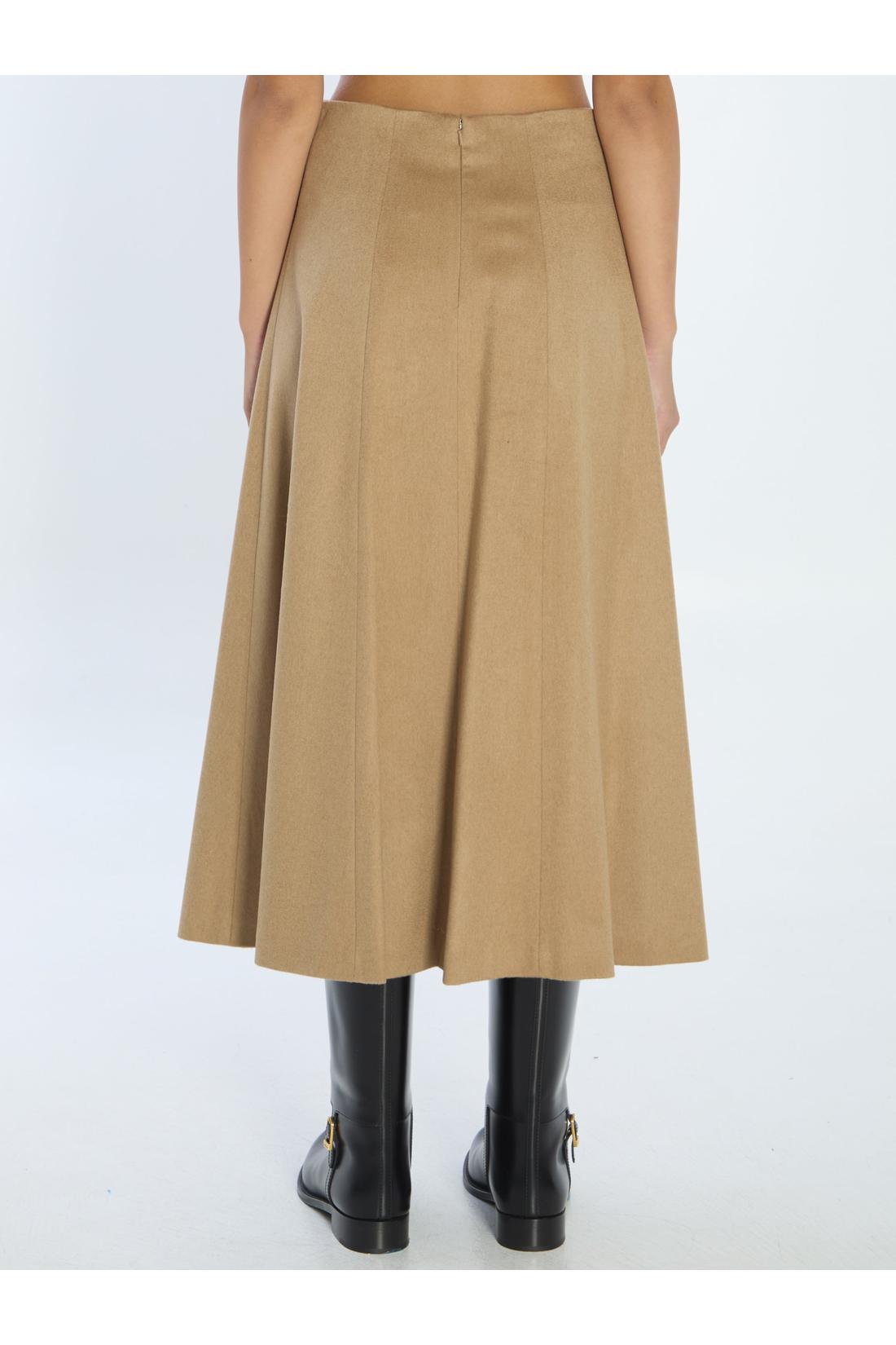 Flared skirt in camel