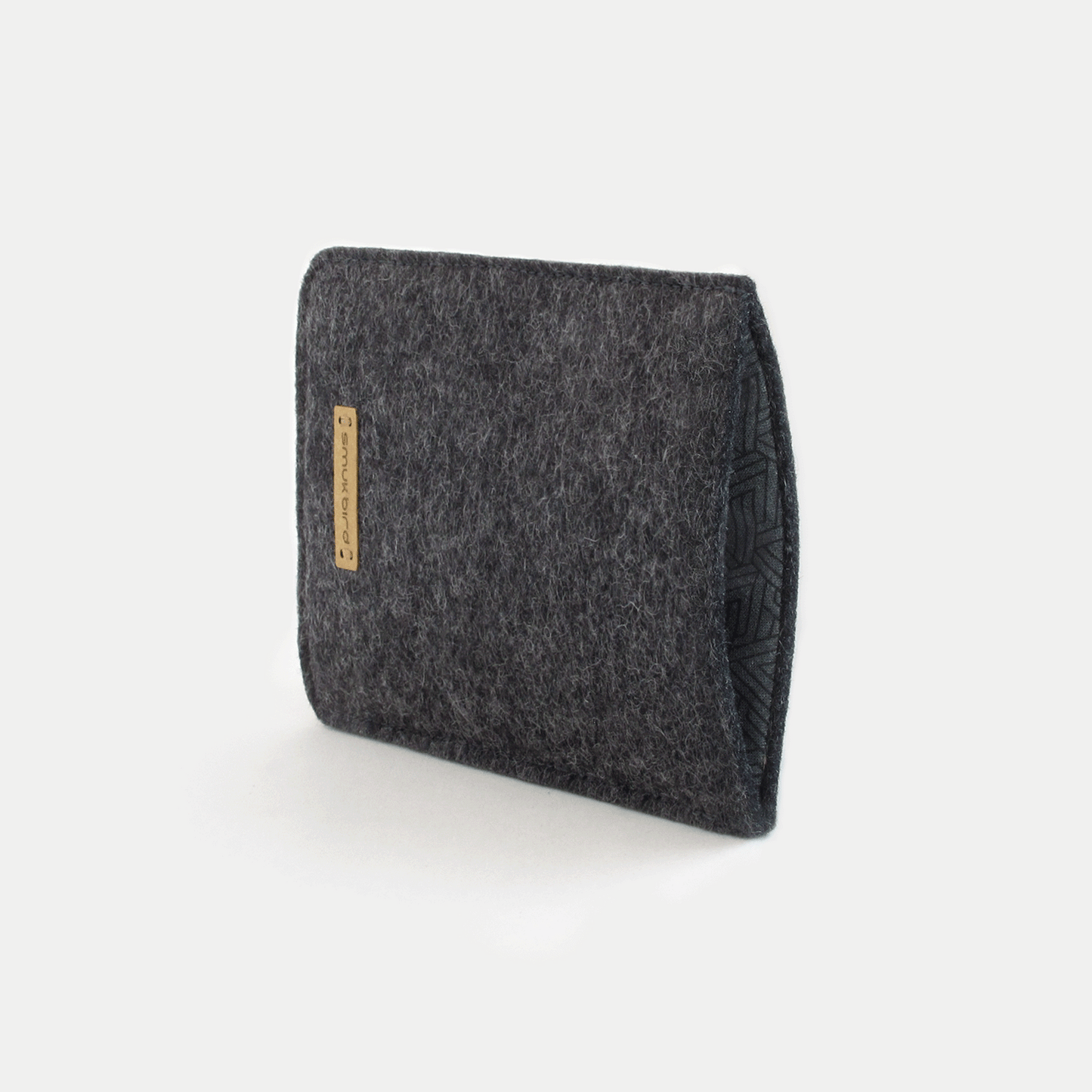 Handytasche für Xiaomi POCO F6 Pro | aus Filz und Bio-Baumwolle | anthrazit - tracks | Modell "LET"