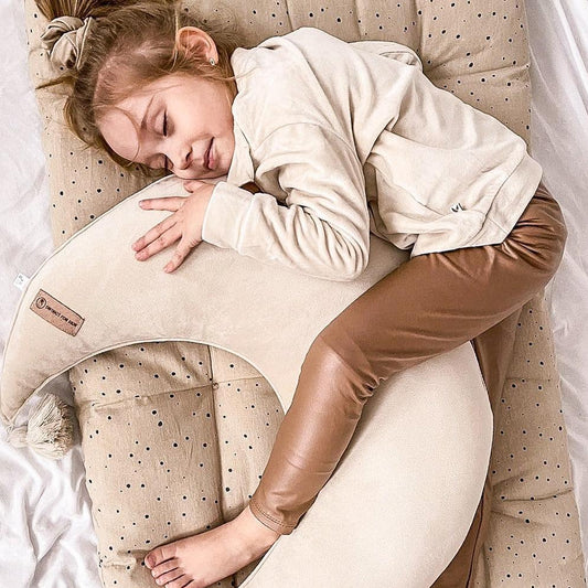 Stillkissen Halbmond Velours– Komfort, Unterstützung & vielseitige Nutzung