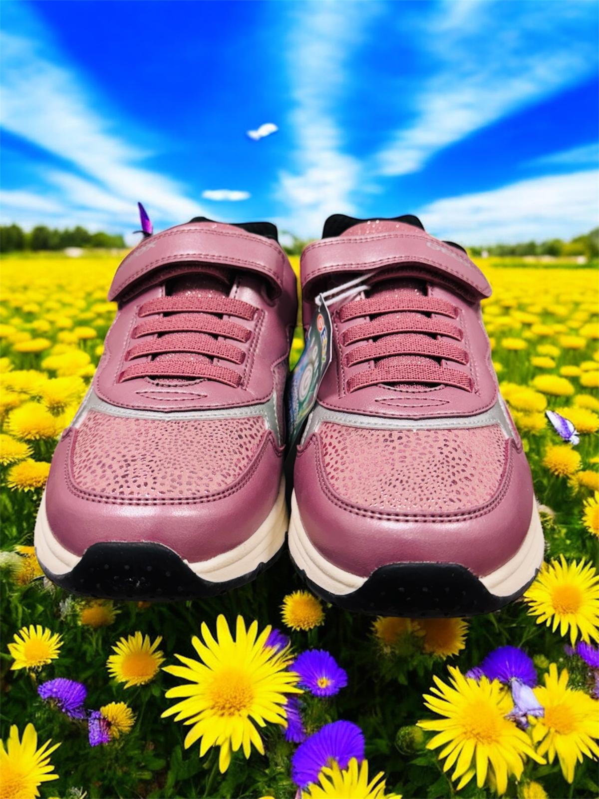 Geox J SPACECLUB G.E - PE.GBK+SY.SU Kinder Sneaker in Rosa / Silber Herstellernummer : J368VE OAJAU C8217 ( Letzte Stück )