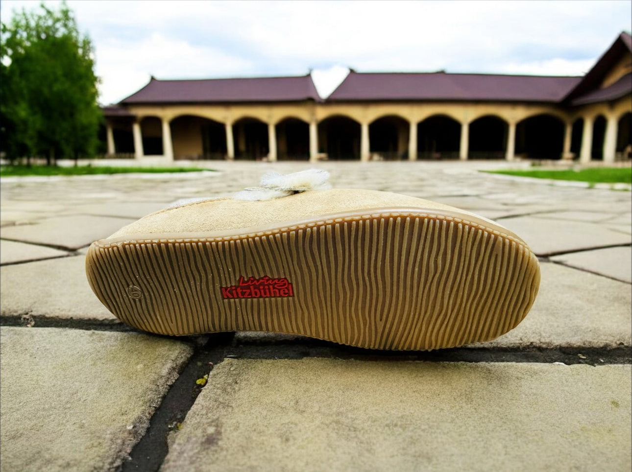 Living Kitzbühel Unisex slippers in color natural Manufacturer number: 4289/200 ( last pieces )