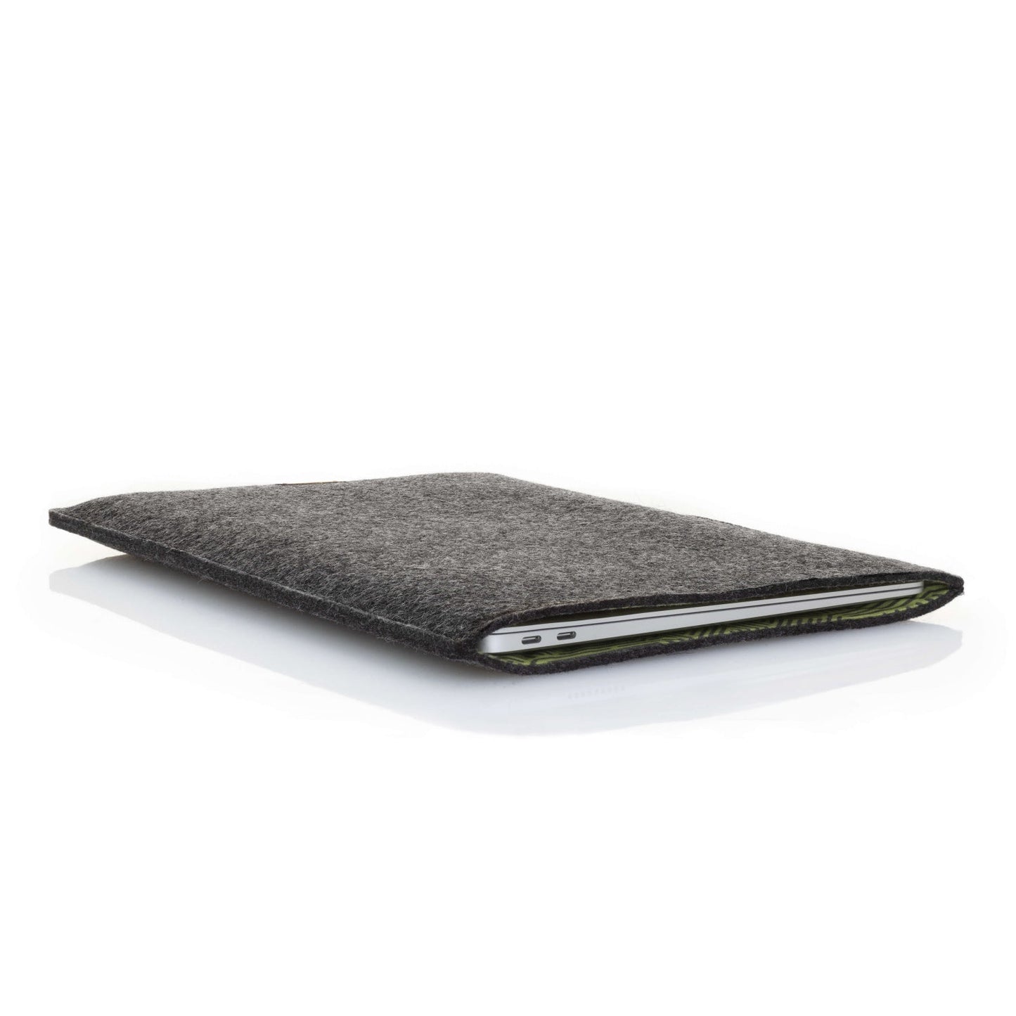 Hülle für Lenovo ThinkBook | aus Filz und Bio-Baumwolle | anthrazit - Stripes | Modell "LET"