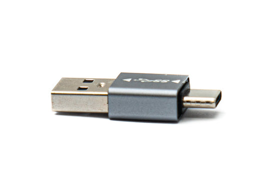 SYSTEM-S USB 3.1 millistykki af gerðinni C karlkyns í 3.0 A karlkyns einátta millistykki, 5 Gbit/s, grár