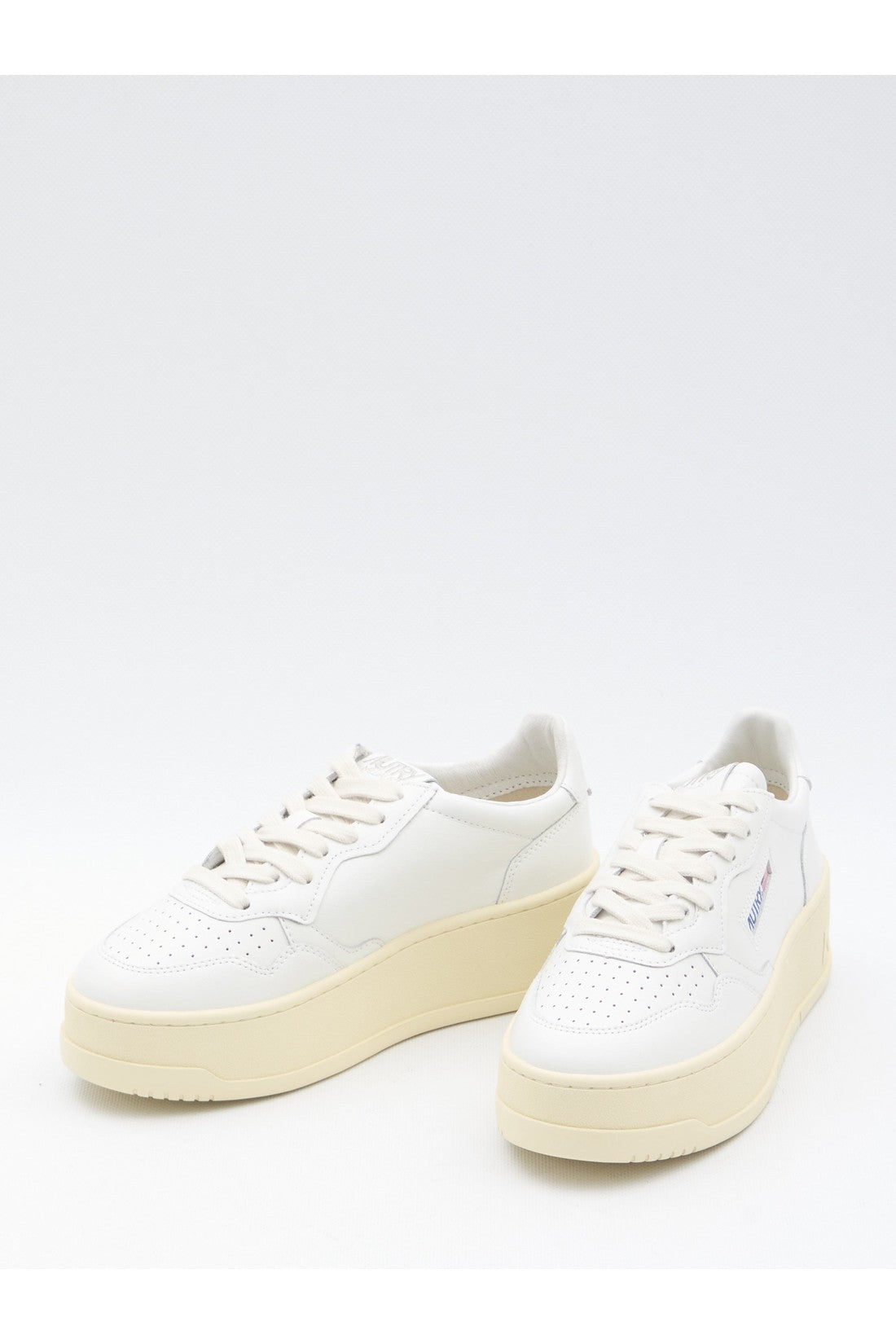 Medalist Platform Low sneakers