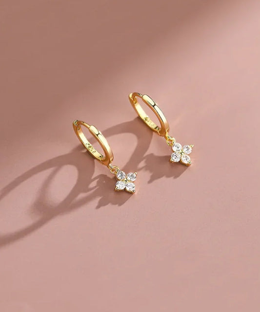 Ohrringe aus 925er Sterling-Silber, vierblättrige Blume, 2cm