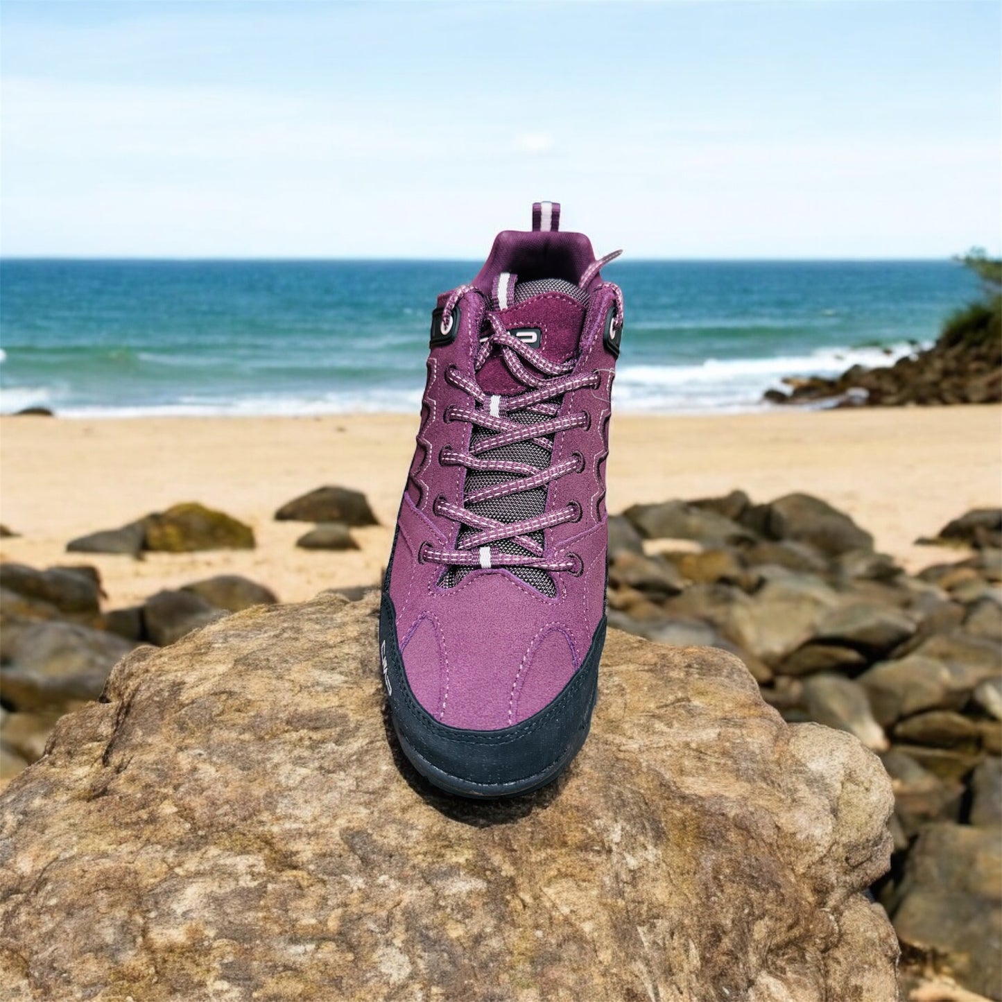 CMP Moon Low Women's Trekking Shoes WP in Prugna Manufacturer number: 31Q4786 (last pieces)