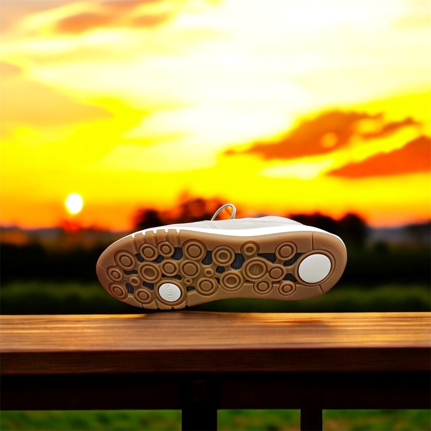 Geox Aerantis A Suede Women's Sneakers in Taupe Manufacturer number: D02HNA 00022 C6738 ( Last pieces )