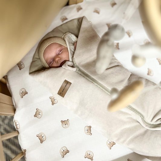 Pucksack Velours mitwachsend – Ganzjahres Babyschlafsack & Einschlafhilfe