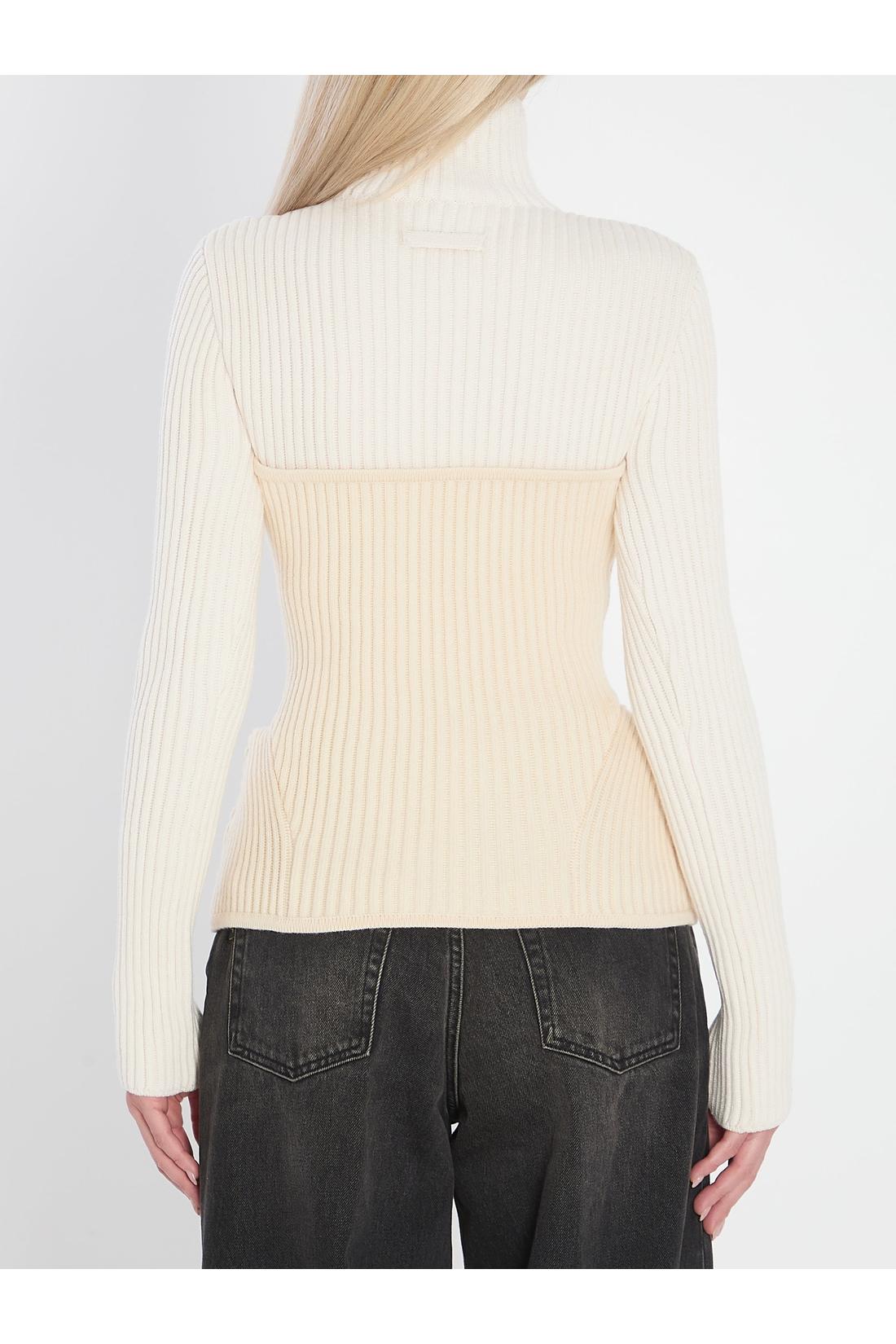 Ribbed knit pullover