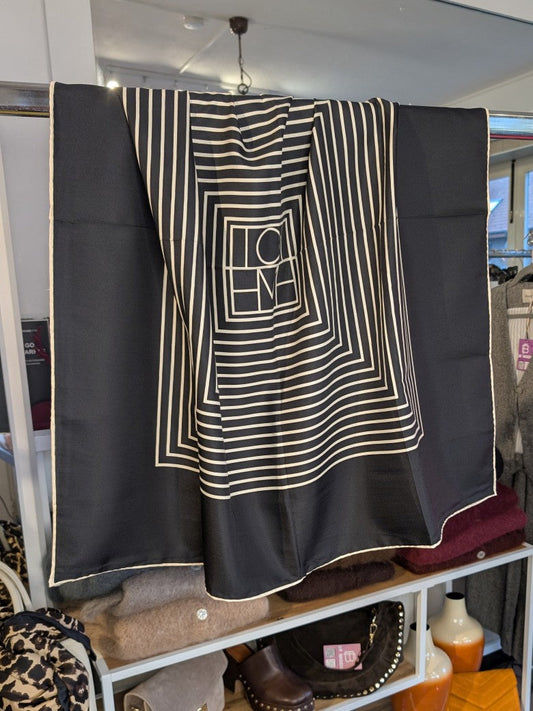 Square silk scarf, black and white squares - SHH52-19