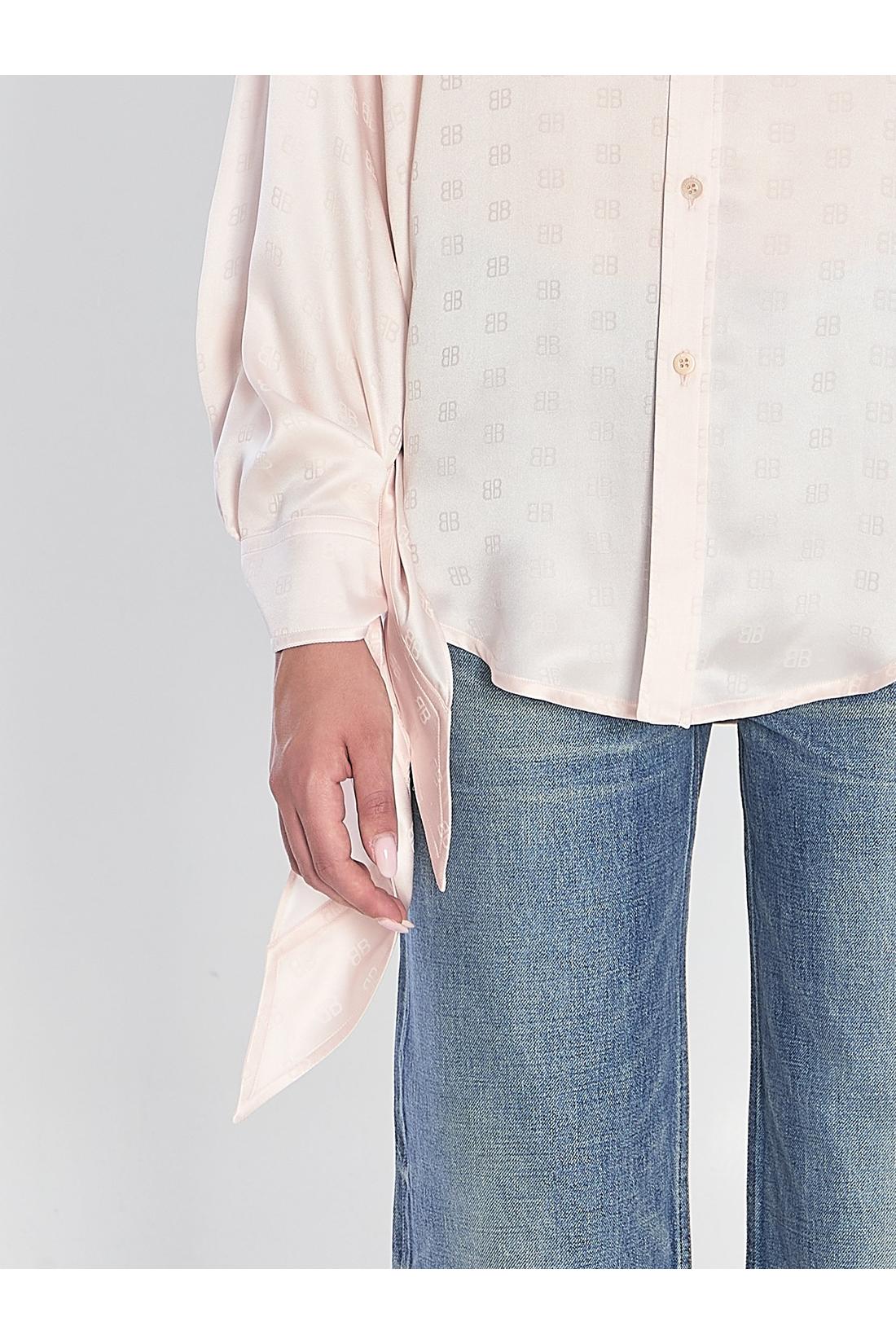 Silk shirt with knotted cuffs