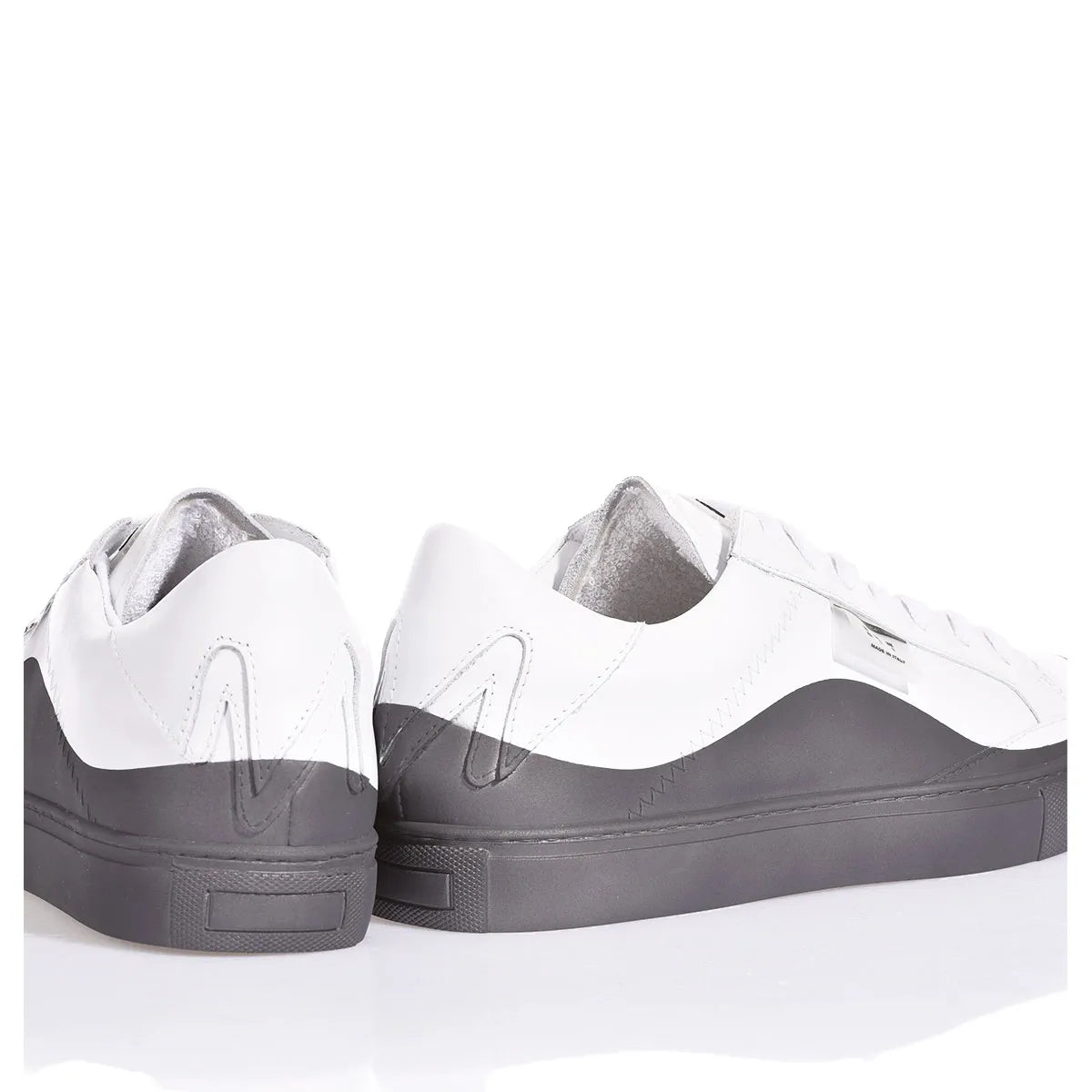 Sneakers GRAU