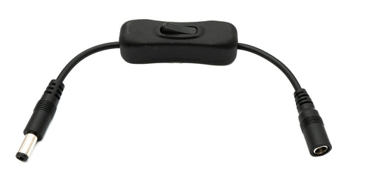 SYSTEM-S DC snúra 20 cm 24V 5,5 x 2,1 tengi í innstungu rofa í svörtu