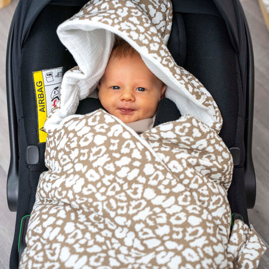 Einschlagdecke Musselin Leopard – Perfekt für Autoschale Ganzjährig