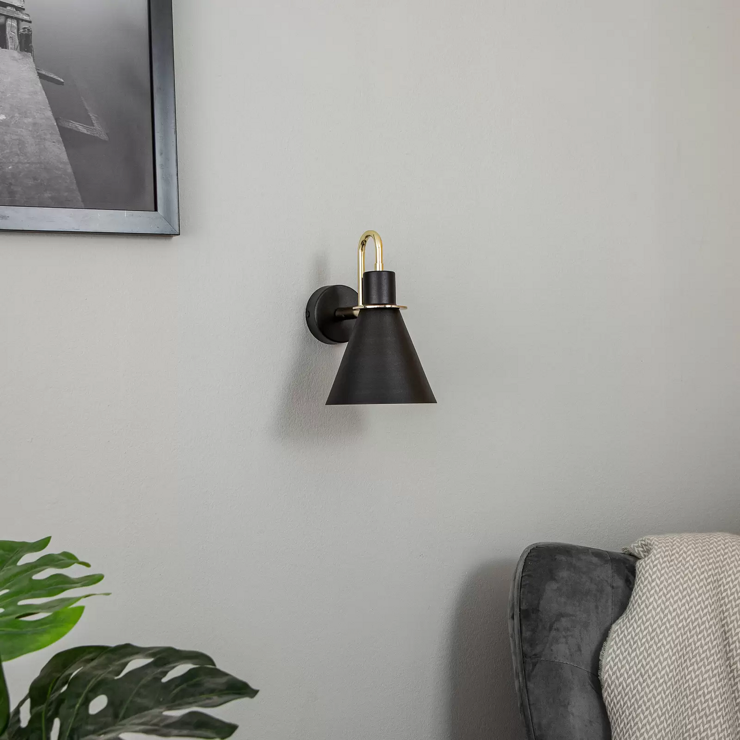 B-flokks Euluna veggljós Bona, vegglampi, stofulampi, ljós, svart messing