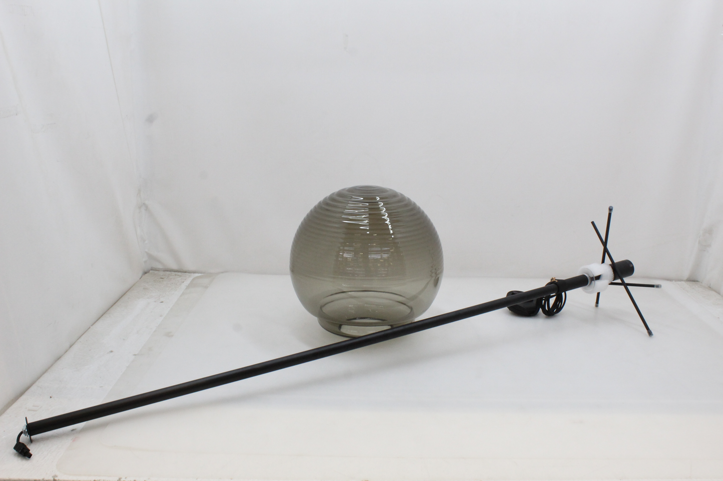 B-Ware Vitruvio Stehleuchte Stehlampe Standleuchte Leuchte Lampe Schwarz Unvollständig