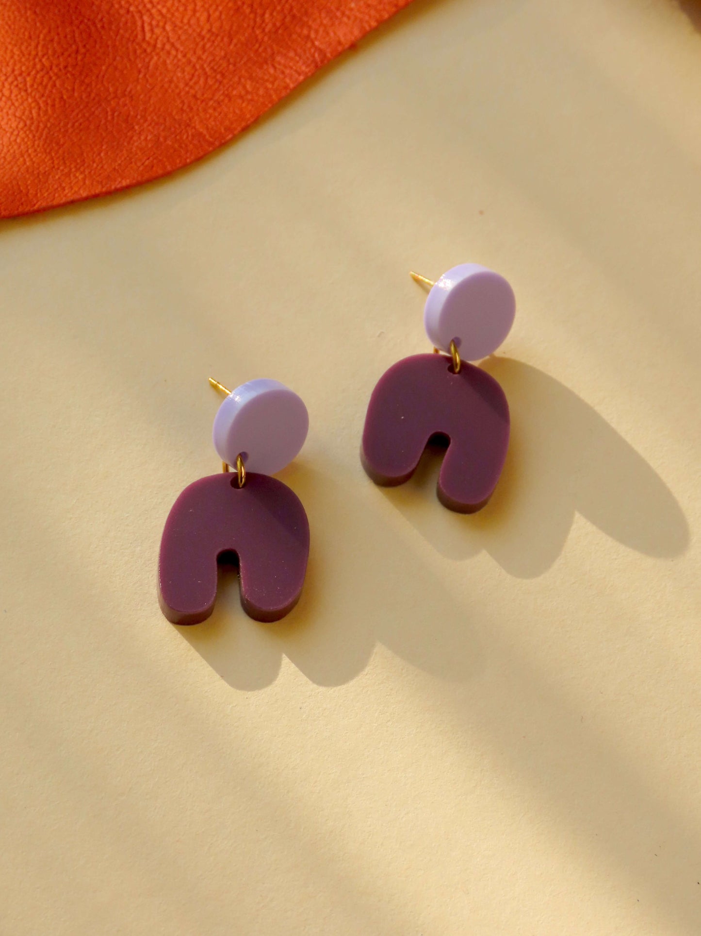 Lilac Plum Squishy Arch Earrings