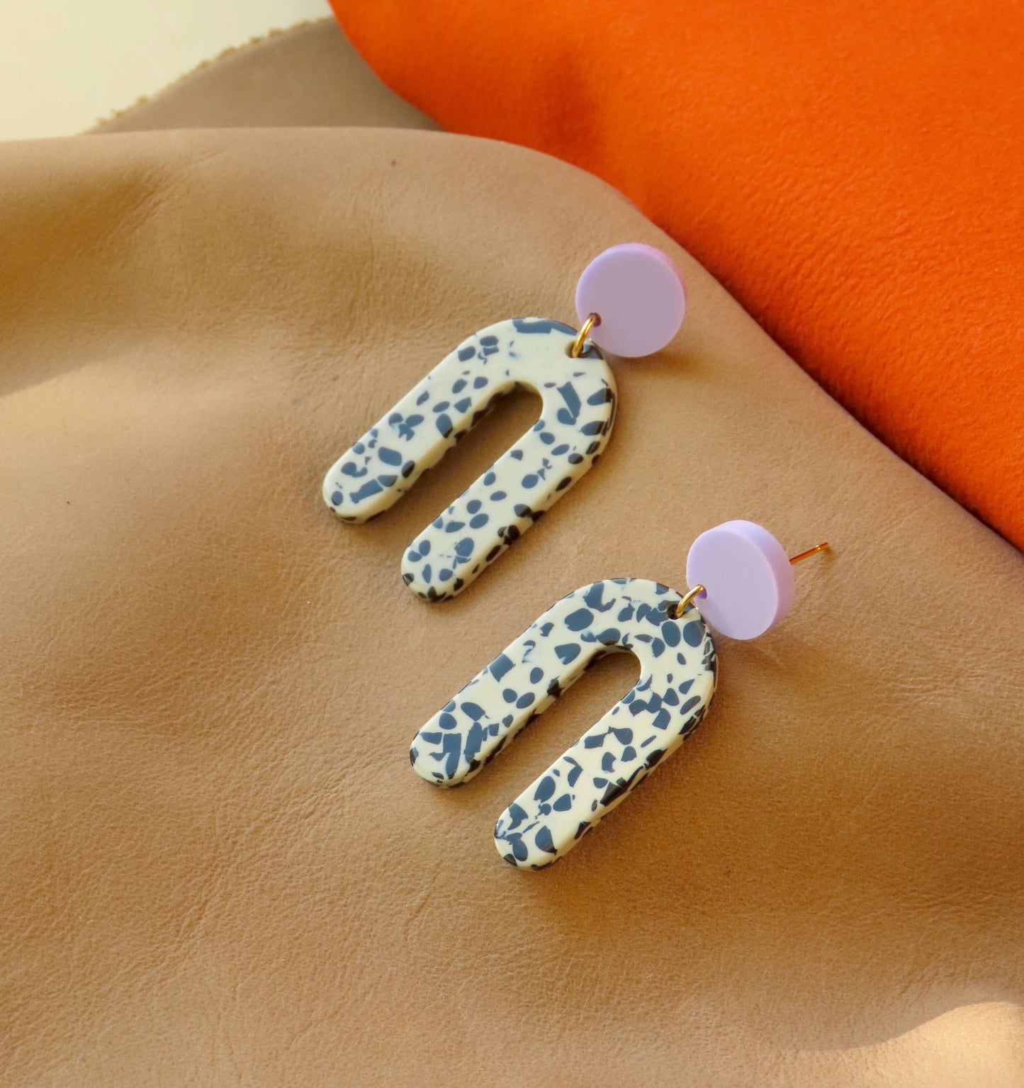 Slim Greige Dots Arch Statement Earrings