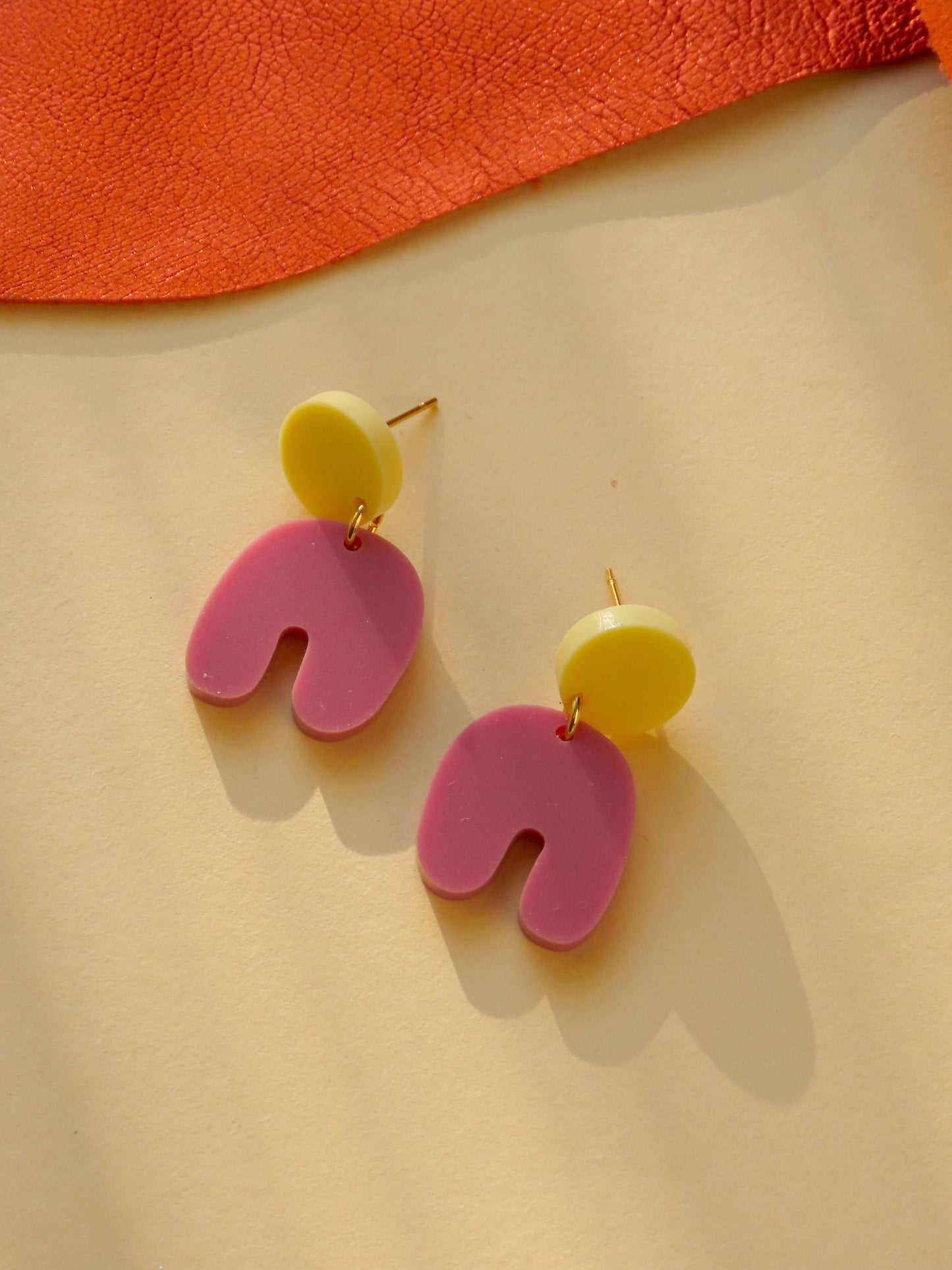 Light Yellow Cranberry Squishy Arch Earrings