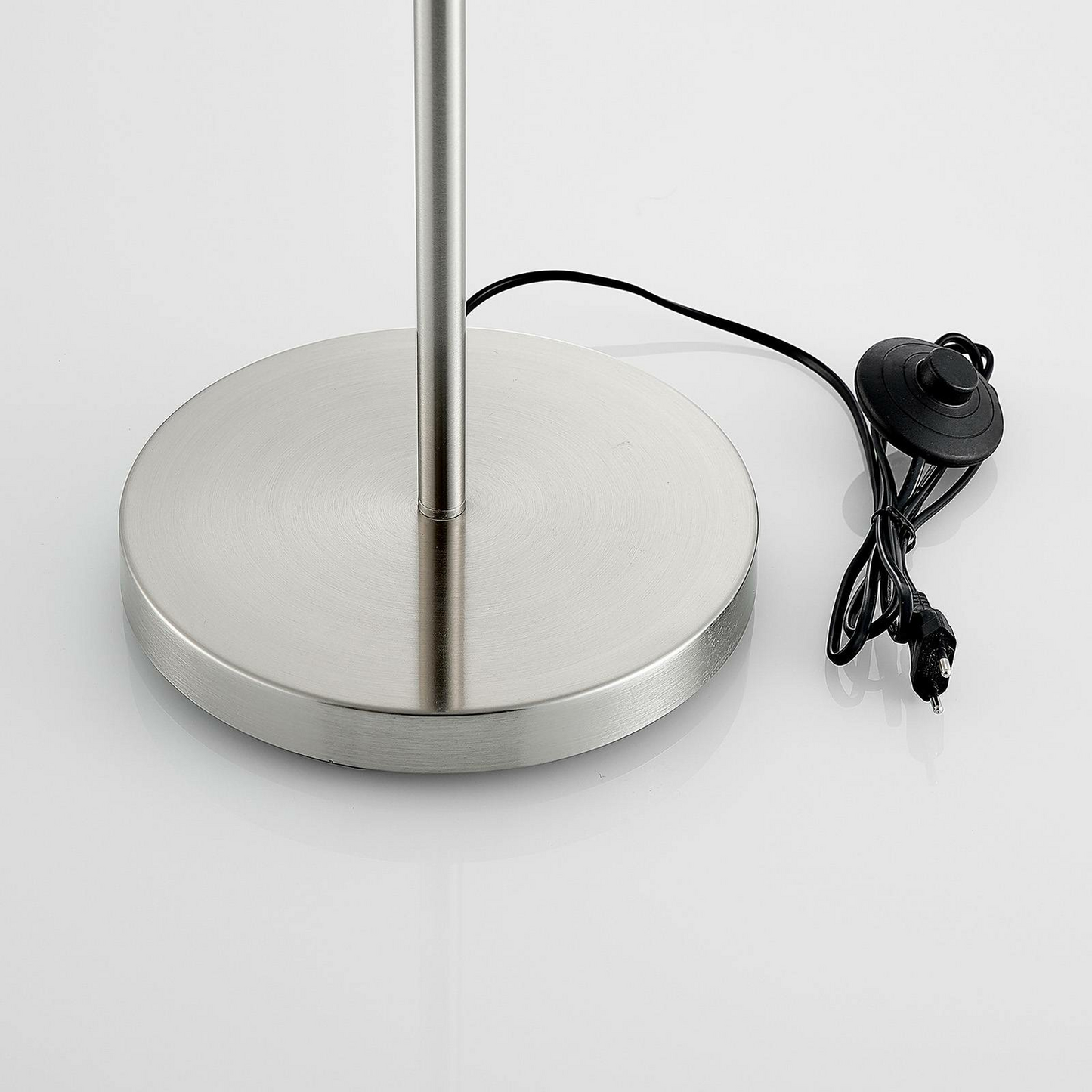 B-Ware Lindby Manu Stehlampe Stehleuchte Lampe Wohnzimmerlampe Dreiflammig E27 Grau 2