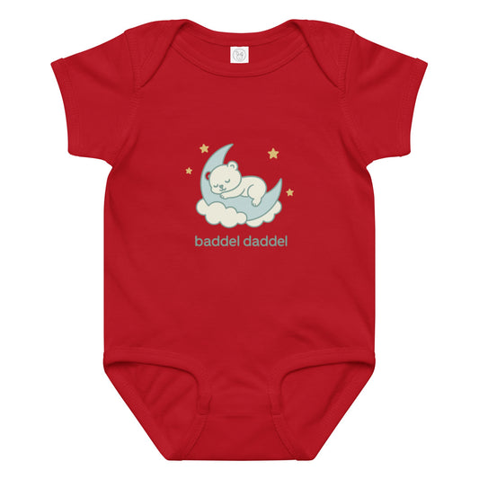 Baby-Body Schlafen Design – Kuschelweich & praktisch im Baddeldaddel Look!