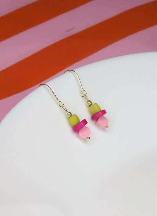 Color Treats Ohrringe- Leichte Sommerohrringe in Rosa, Pink und Olivgrün