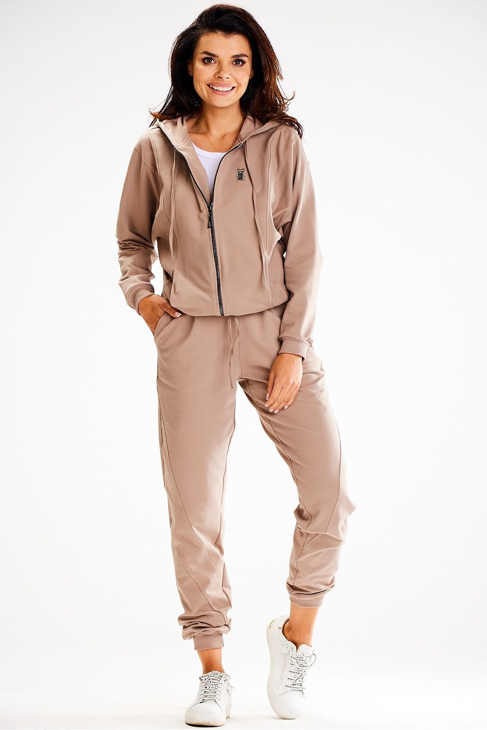 Sweater model 187144 awama